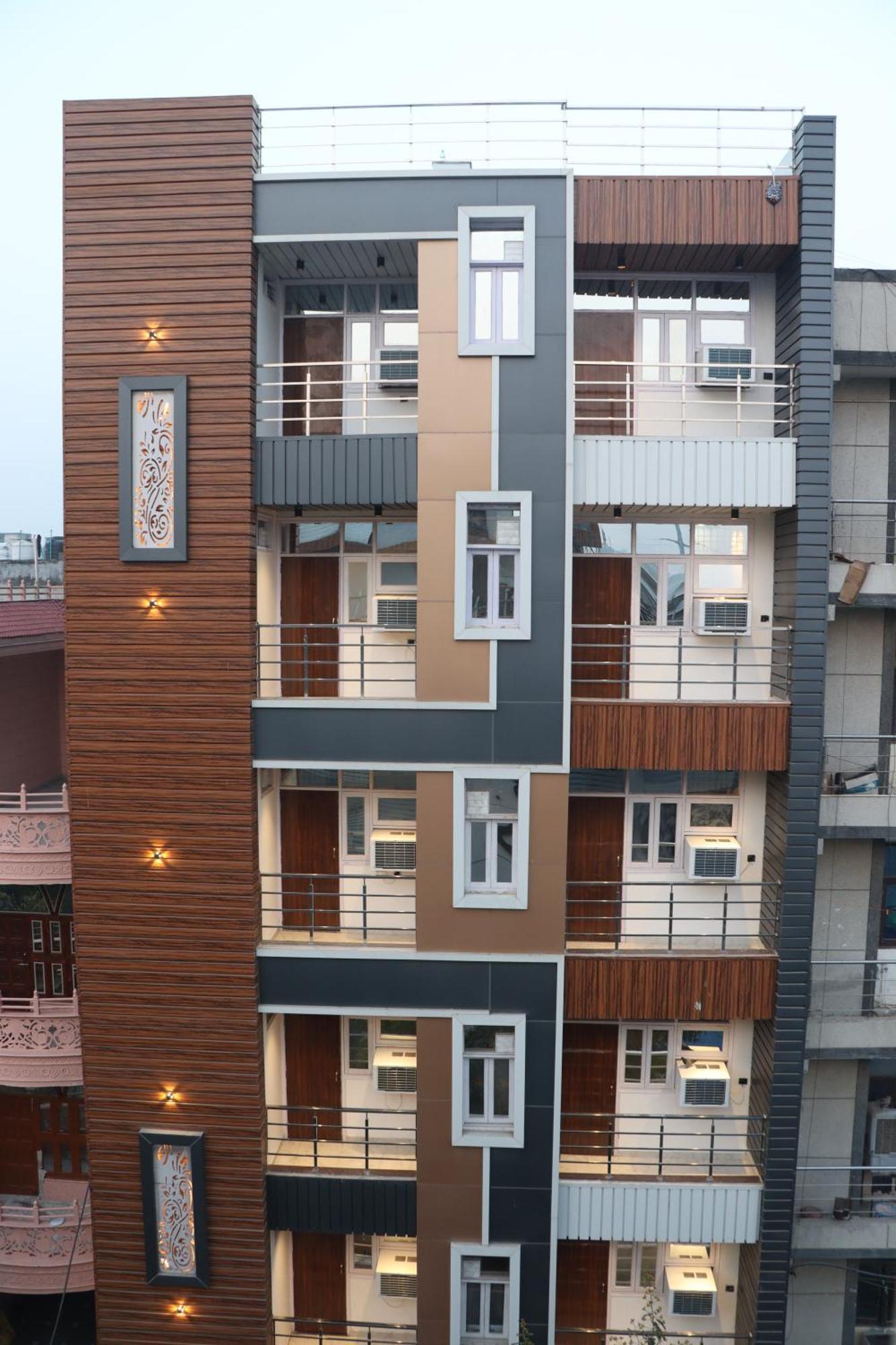Amaze Stays Noida Sector 70 Exterior foto