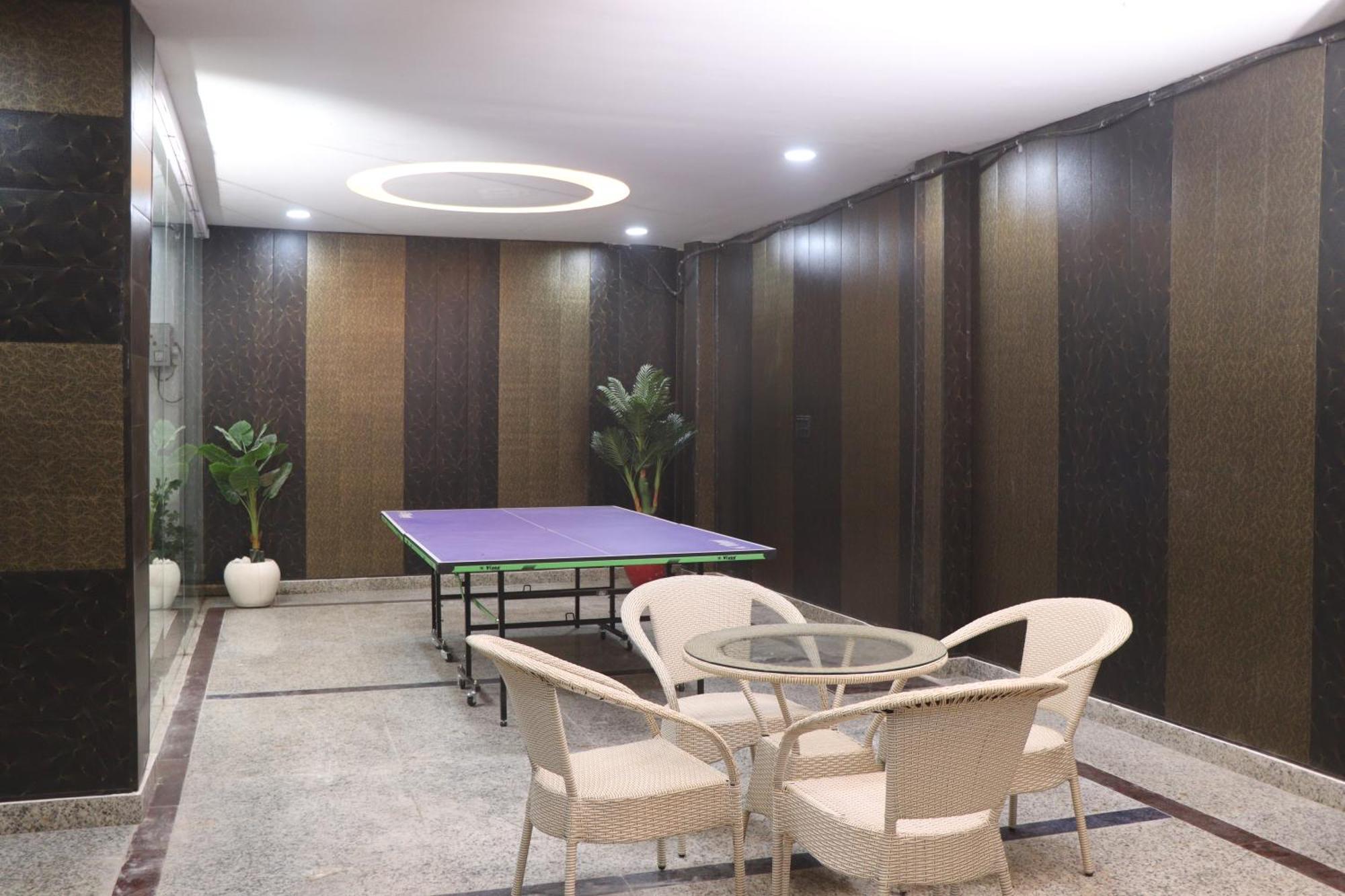 Amaze Stays Noida Sector 70 Exterior foto