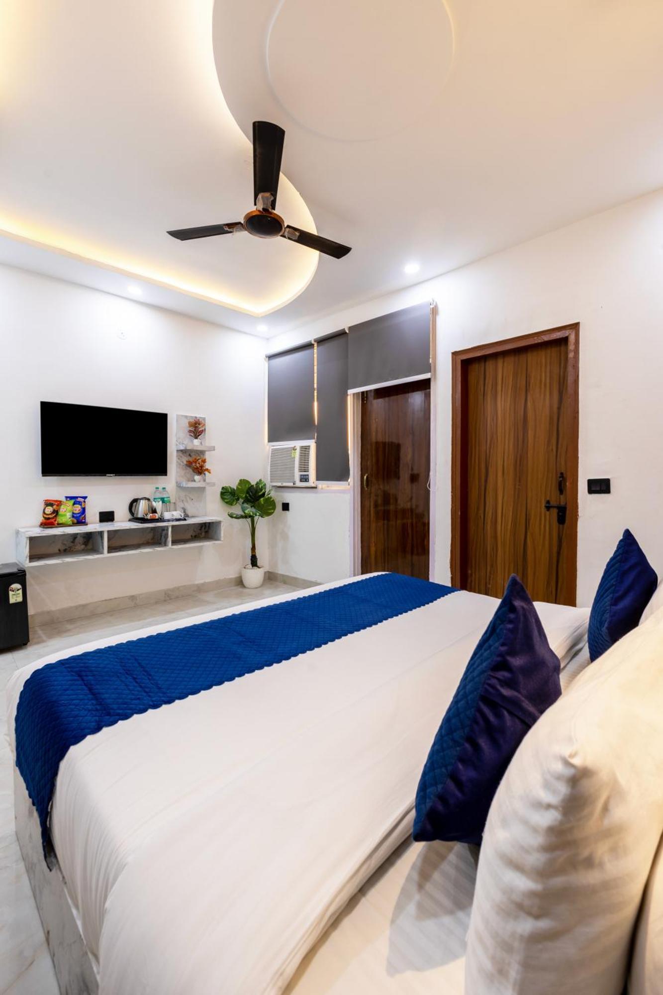 Amaze Stays Noida Sector 70 Exterior foto